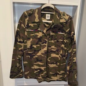 GAP Camouflage Jacket